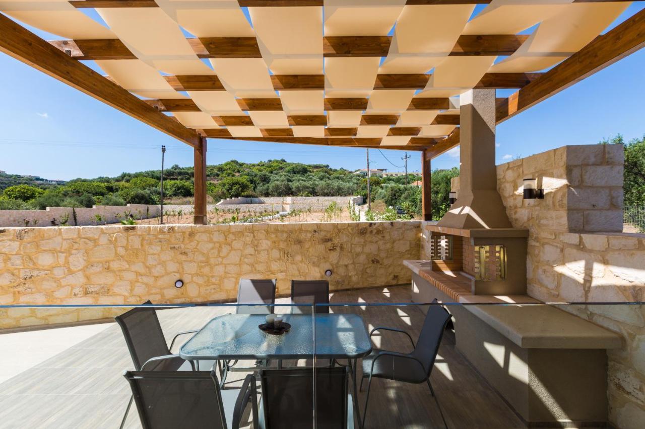 Eudora Luxury Stone Villa Almirida エクステリア 写真