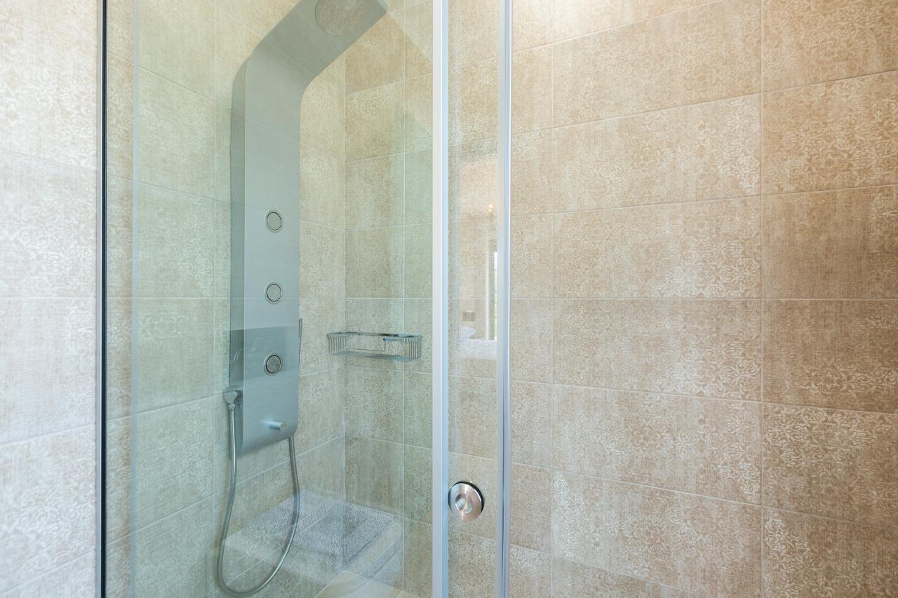 Eudora Luxury Stone Villa Almirida エクステリア 写真