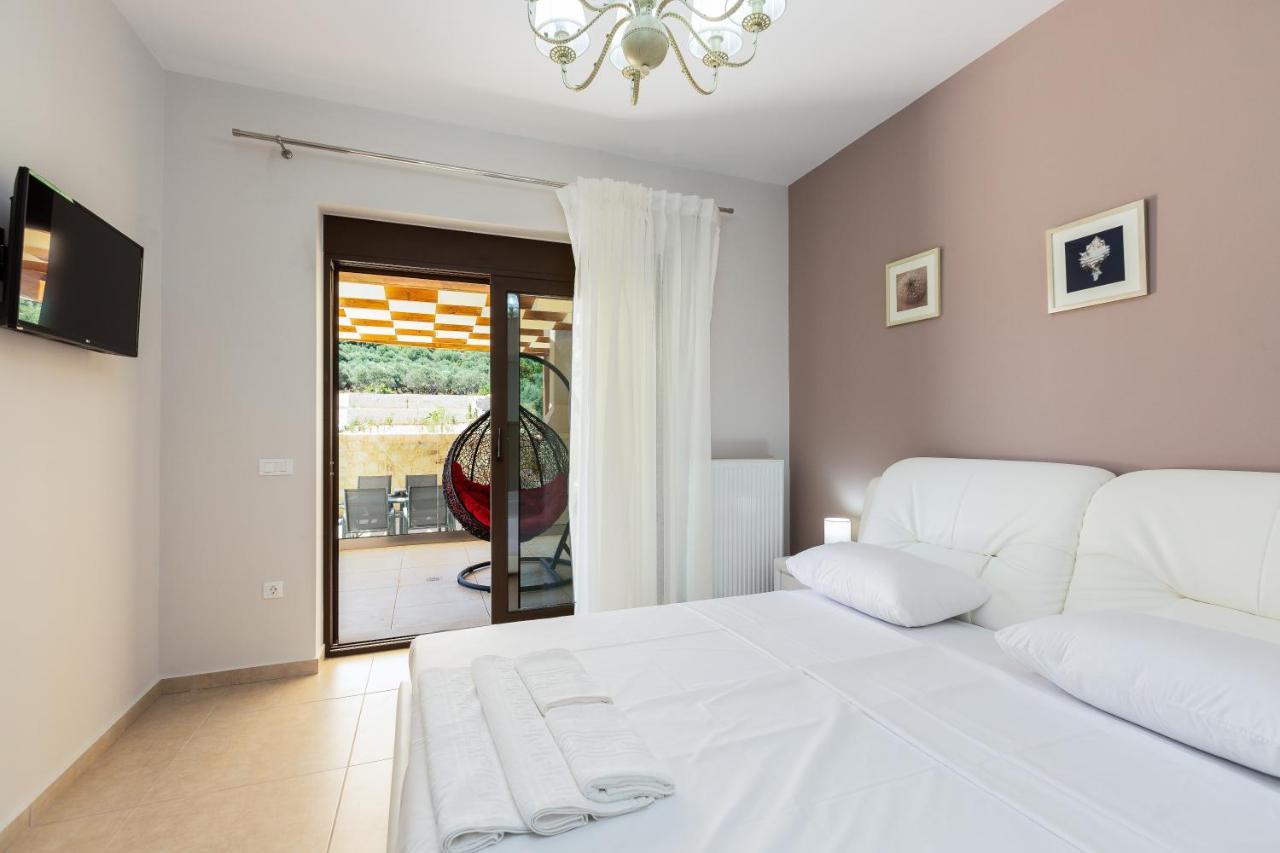 Eudora Luxury Stone Villa Almirida エクステリア 写真