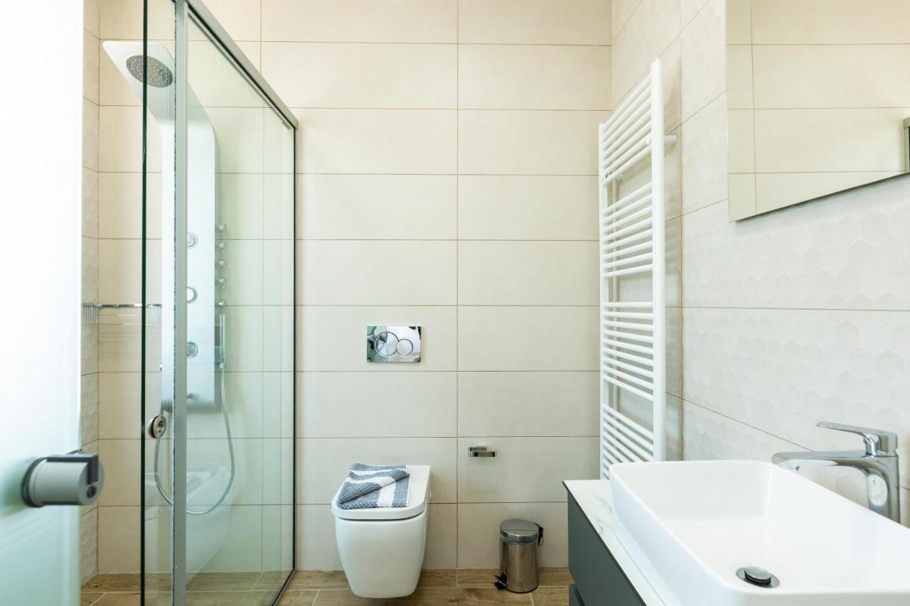 Eudora Luxury Stone Villa Almirida エクステリア 写真