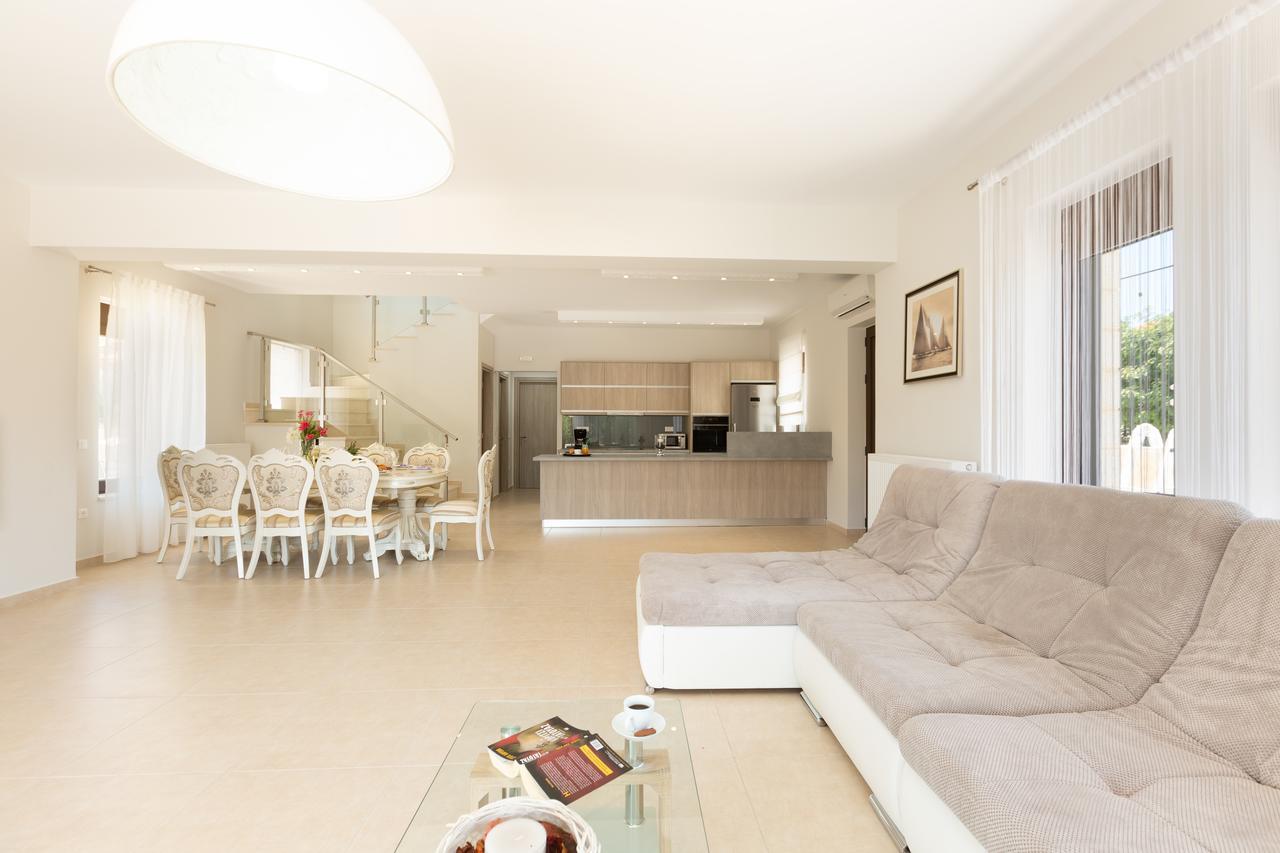 Eudora Luxury Stone Villa Almirida エクステリア 写真