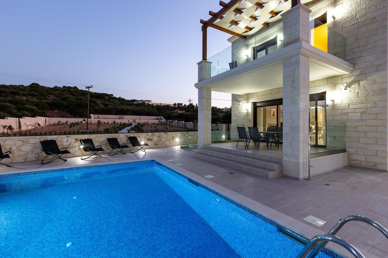 Eudora Luxury Stone Villa Almirida エクステリア 写真